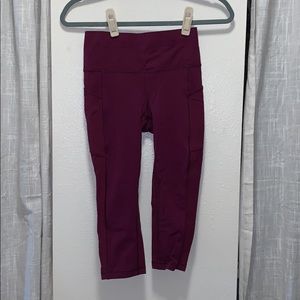 lululemon maroon cropped leggings